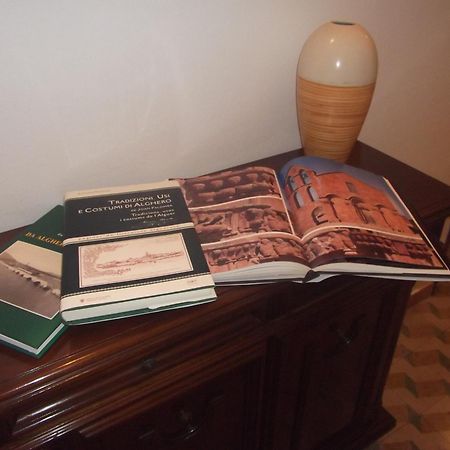 Il Giardino Del Nespolo Bed & Breakfast Alghero Ngoại thất bức ảnh